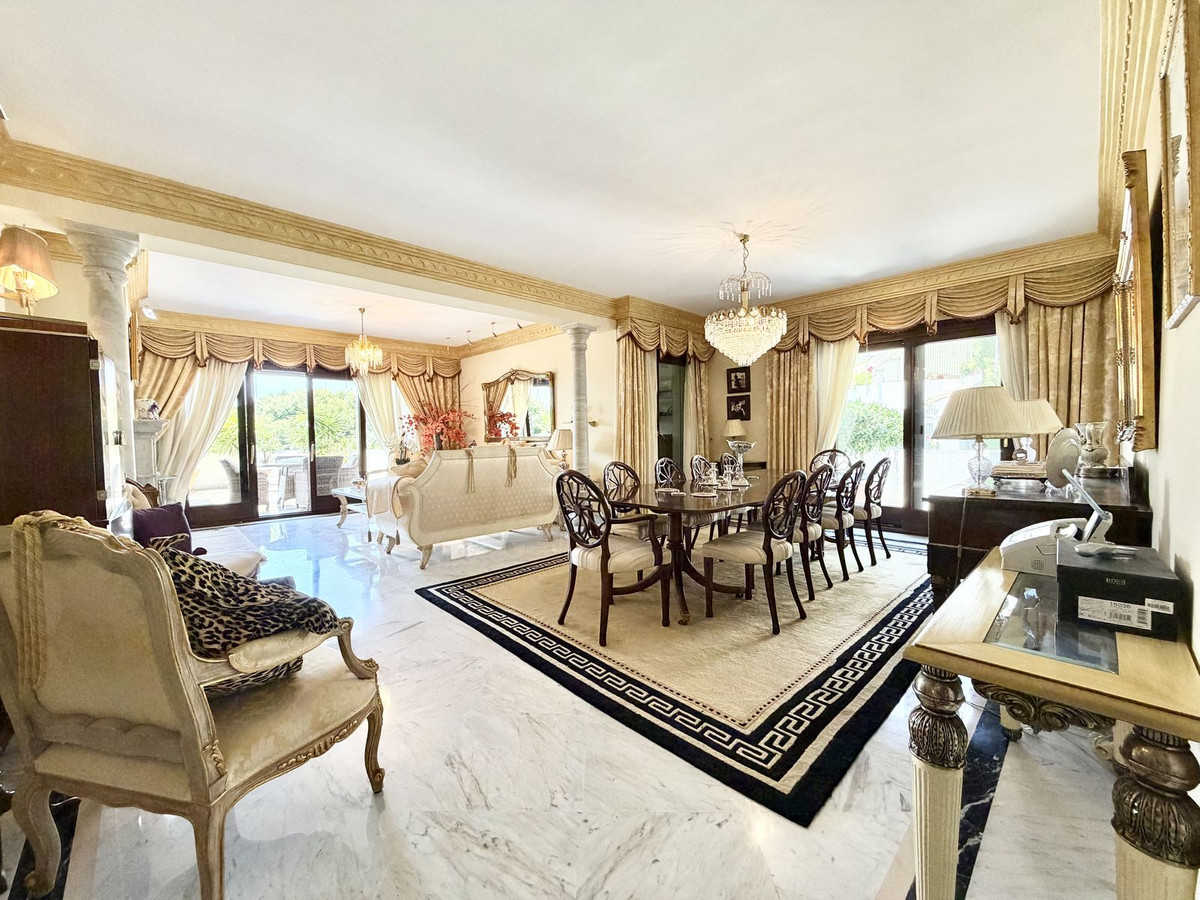 Apartment for long term rent in Marbella Golden Mile