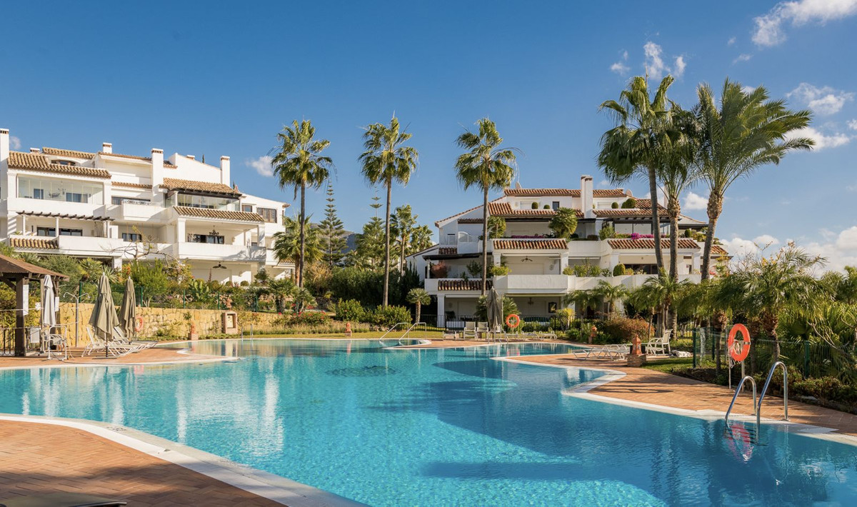 Apartment for long term rent in Marbella Golden Mile