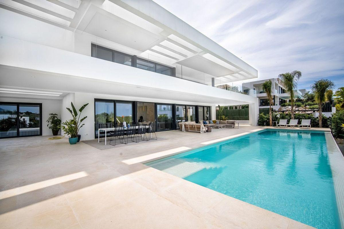 Villa for rent in Nueva Andalucia, Marbella