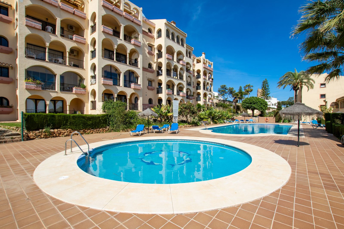 Apartment for short term rent in Torrenueva, Mijas Costa