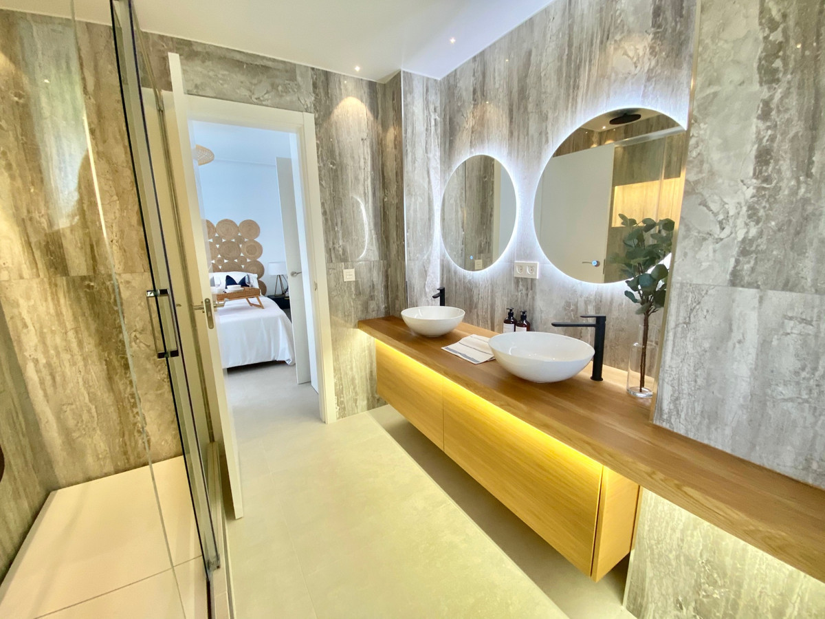 Penthouse for short term rent in La Quinta, Benahavis