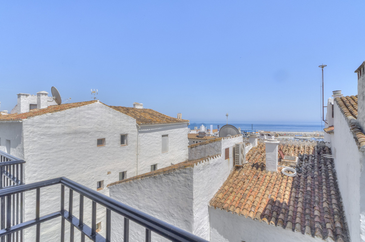 Apartment for rent in Marbella - Puerto Banus