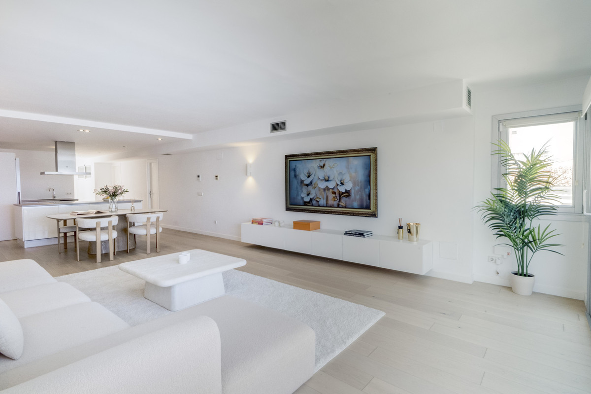 Apartment for rent in Marbella - Puerto Banus