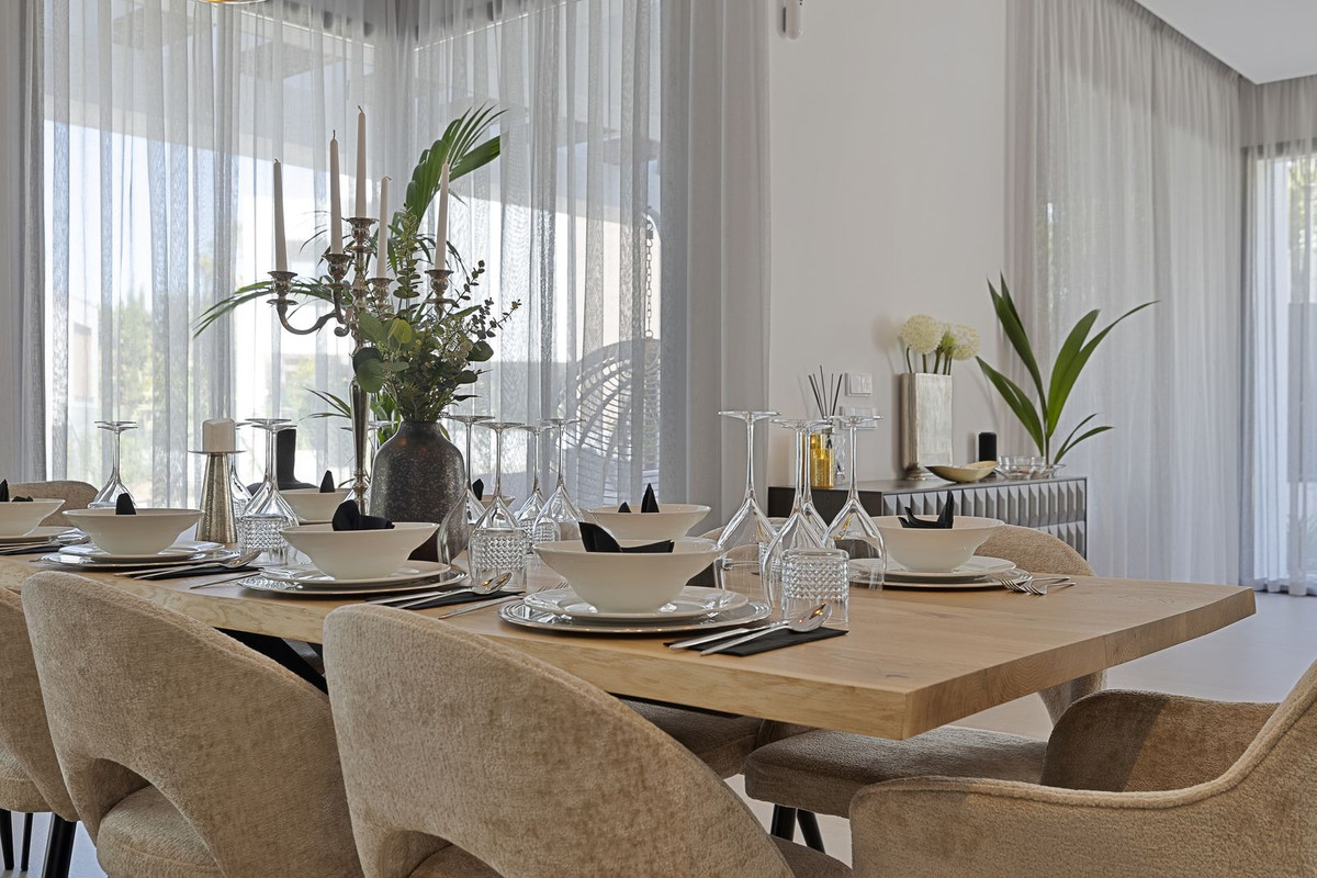 Villa for short term rent in Marbella