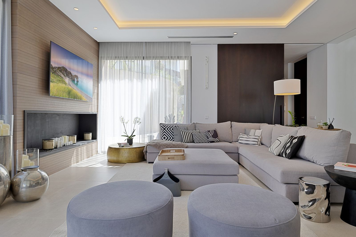 Villa for short term rent in Marbella