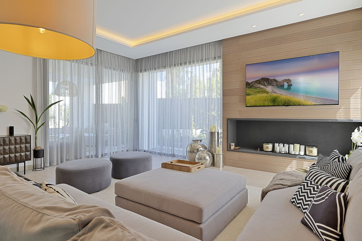 Villa for short term rent in Marbella