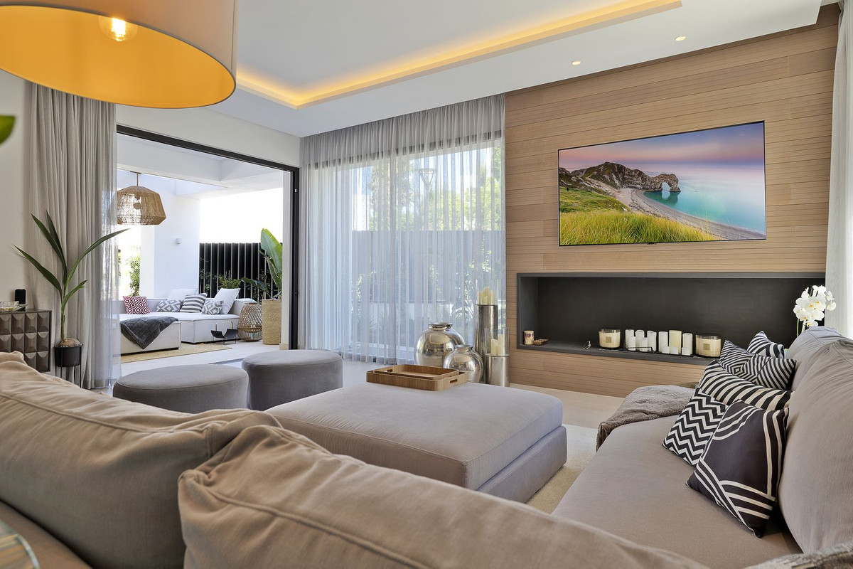 Villa for short term rent in Marbella