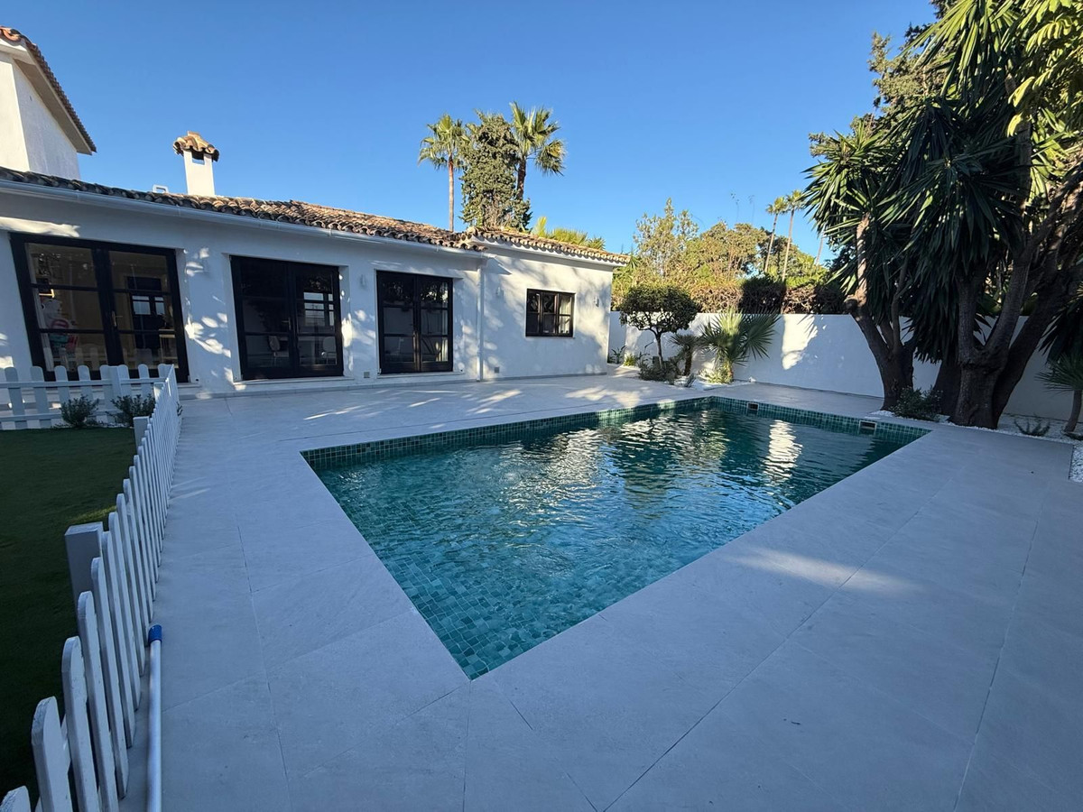 Villa for rent in Paraiso Alto, Benahavis