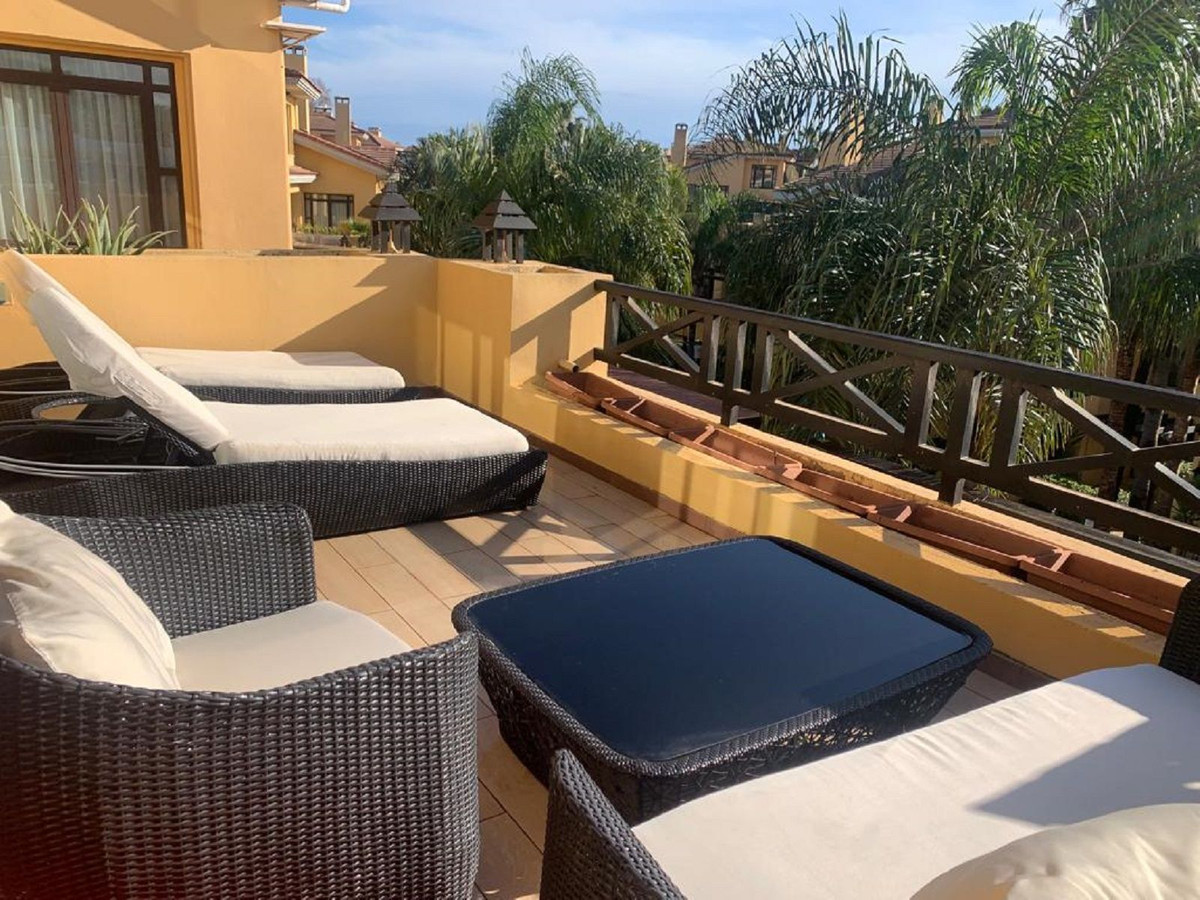 Apartment for rent in Marbella - Puerto Banus