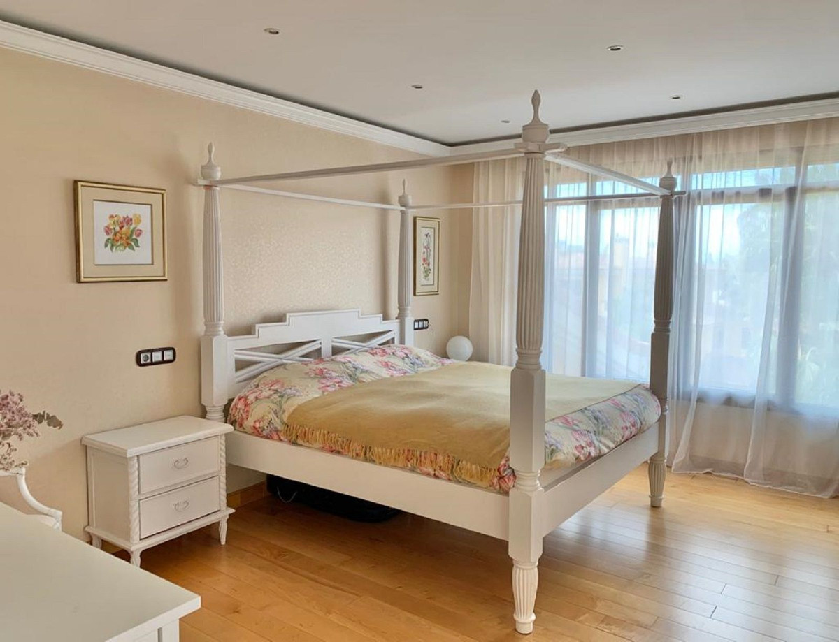 Apartment for rent in Marbella - Puerto Banus