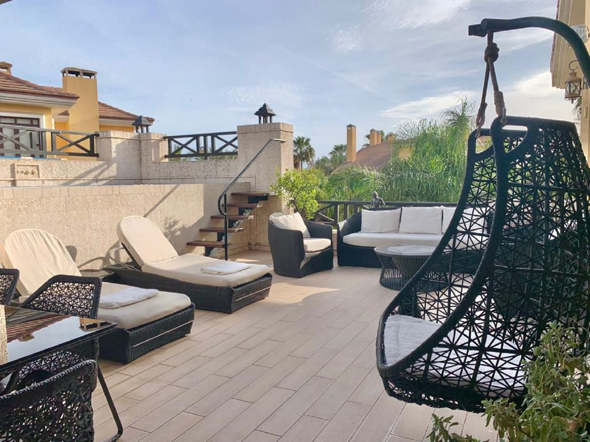 Apartment for rent in Marbella - Puerto Banus