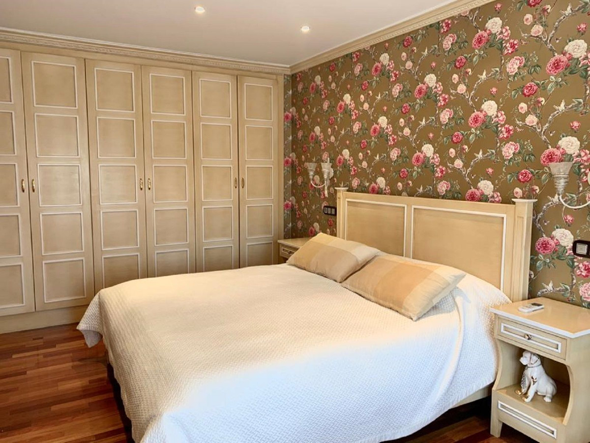 Apartment for rent in Marbella - Puerto Banus