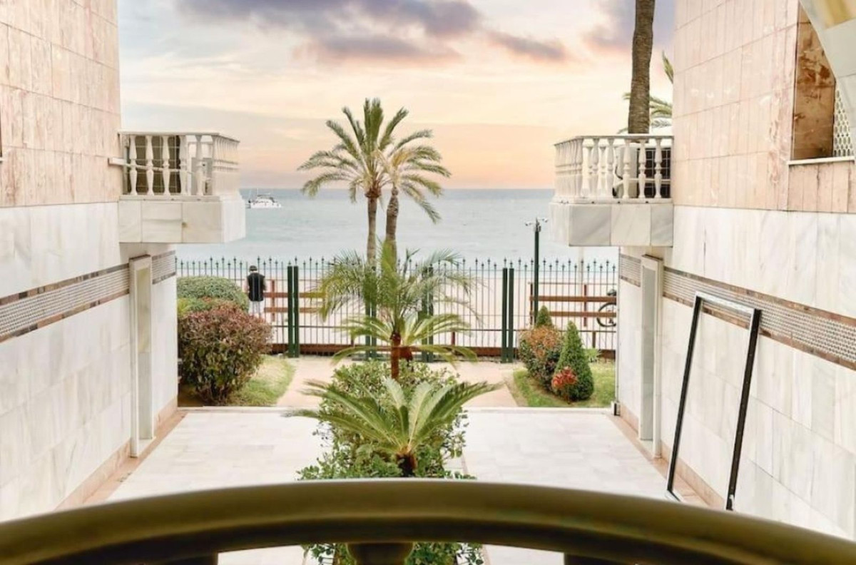 Apartment for long term rent in Marbella - Puerto Banus