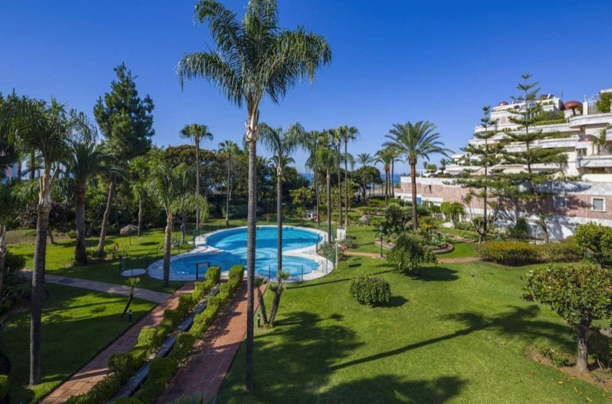Apartment for long term rent in Marbella - Puerto Banus