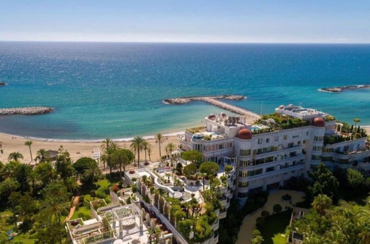 Apartment for long term rent in Marbella - Puerto Banus