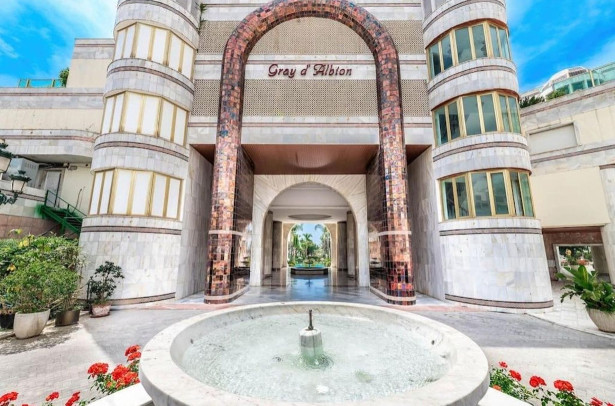 Apartment for long term rent in Marbella - Puerto Banus