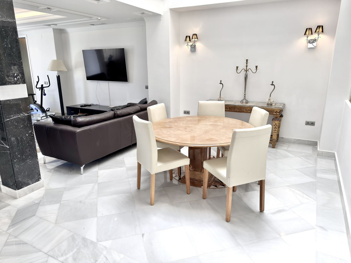 Apartment for long term rent in Marbella - Puerto Banus