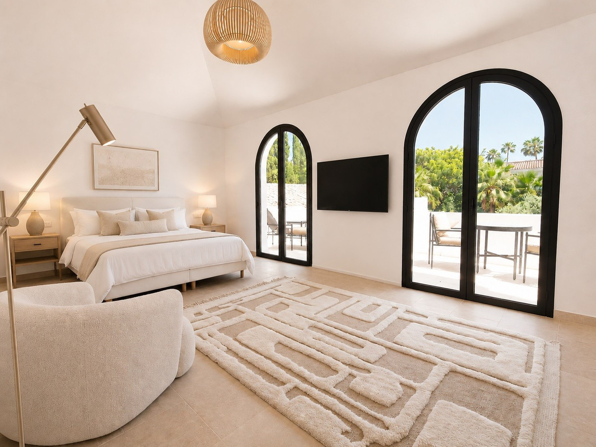 Villa for rent in Aloha, Nueva Andalucia
