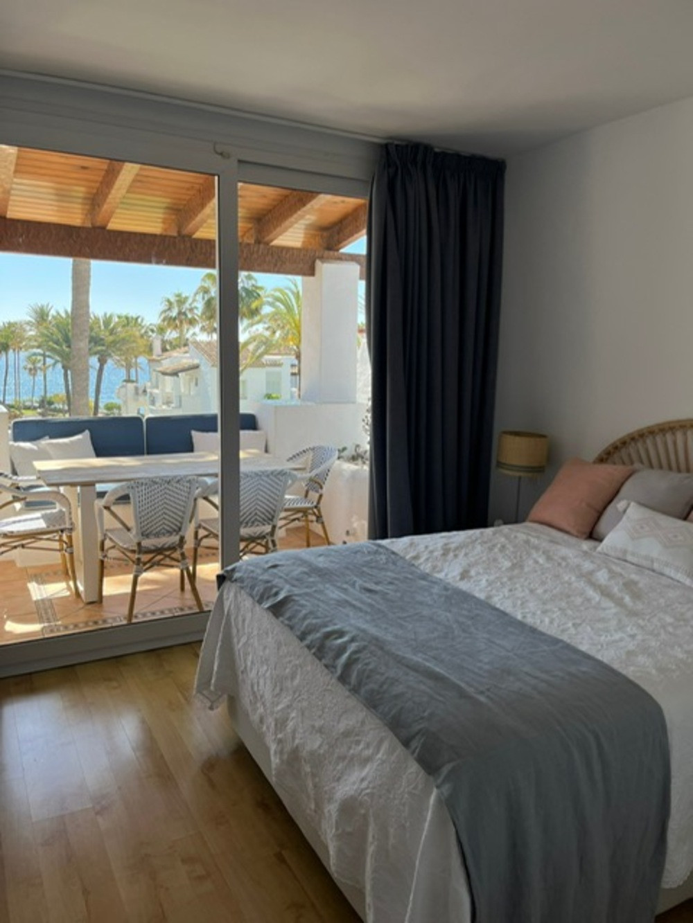 Apartment for rent in Estepona