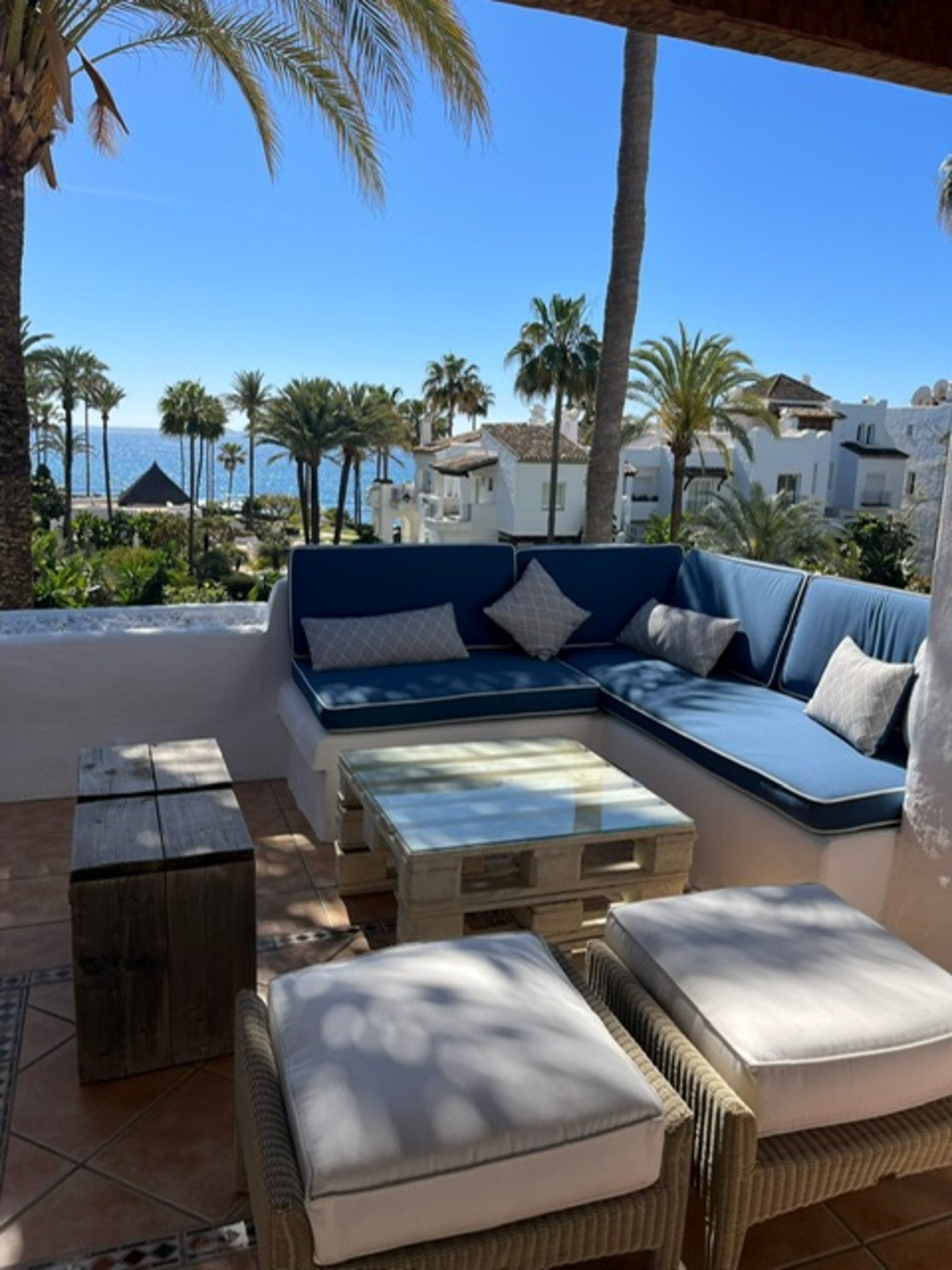 Apartment for rent in Estepona