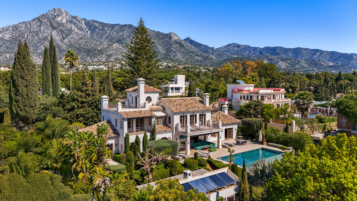 Villa for rent in Marbella Golden Mile