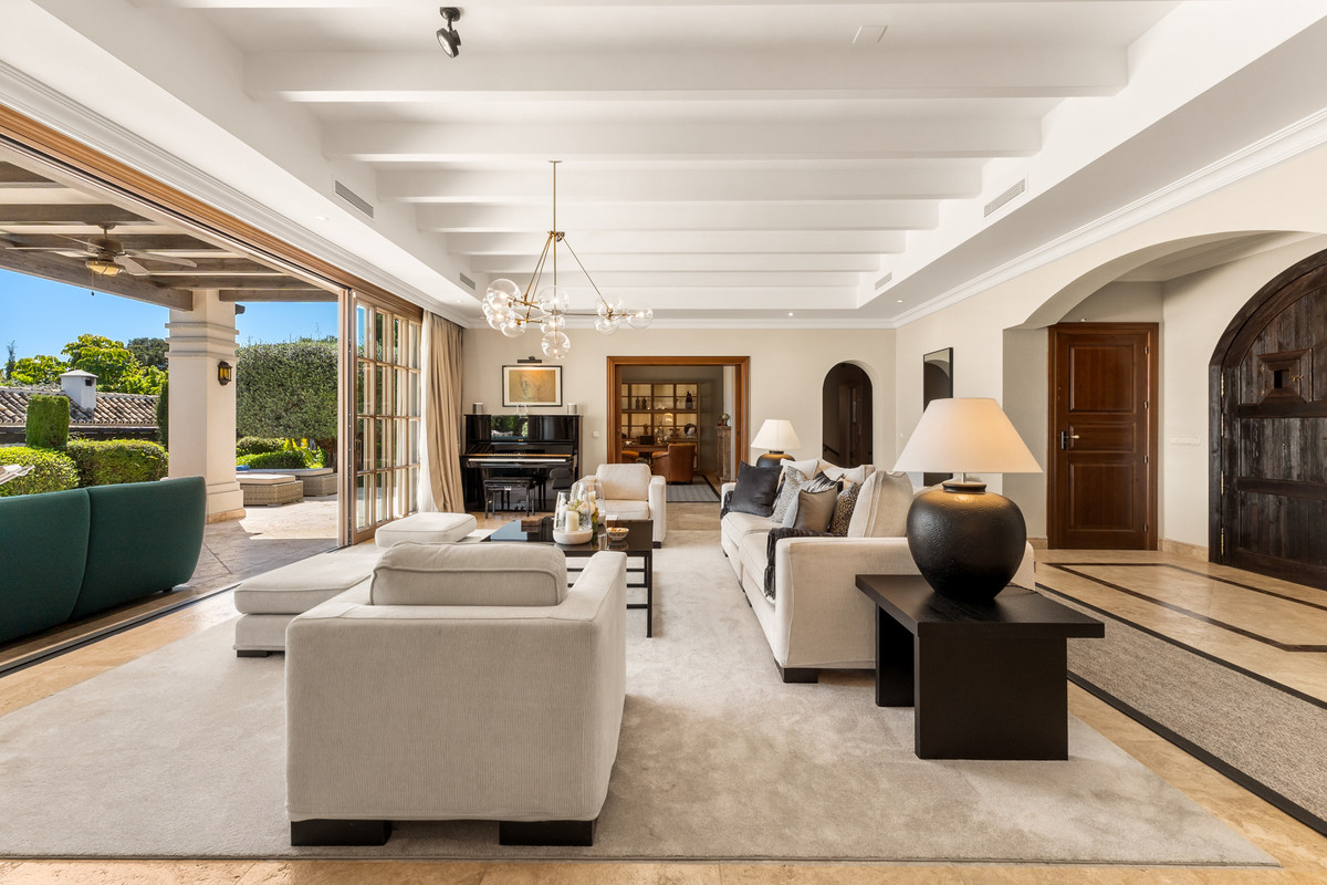 Villa for rent in Marbella Golden Mile
