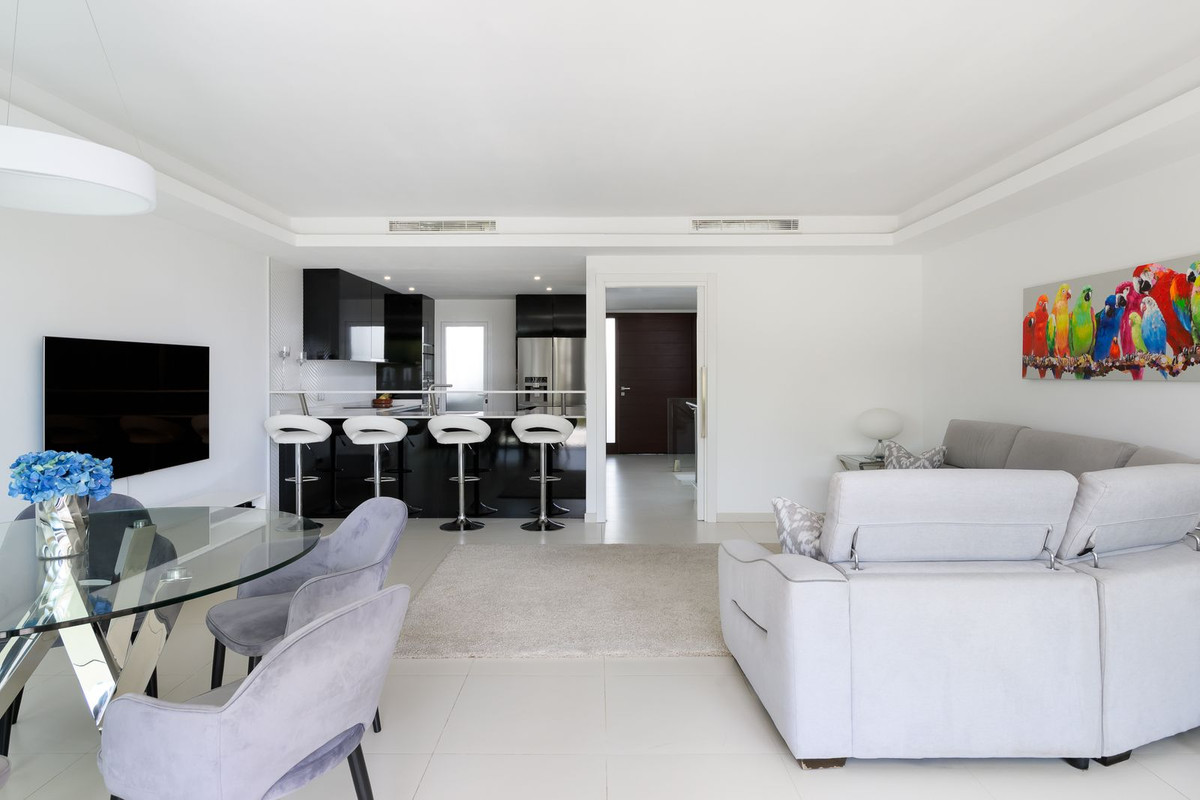 Town House for short term rent in Marbella Golden Mile