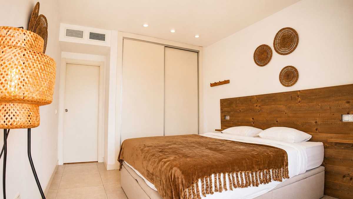 Apartment for short term rent in Estepona