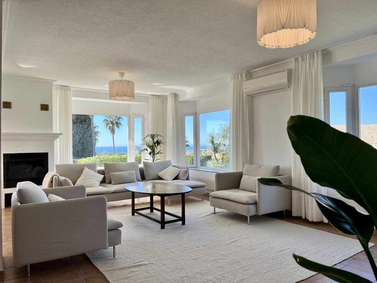 Villa for rent in Elviria, Marbella East