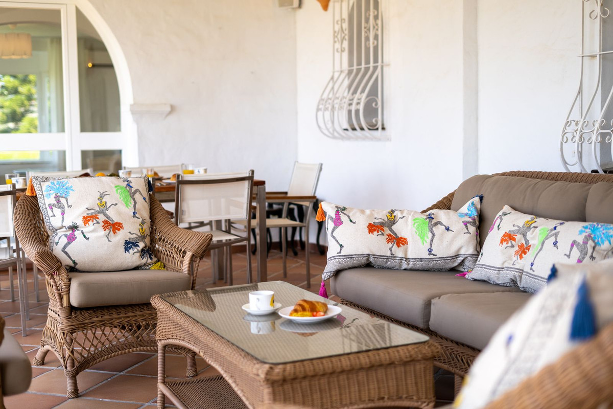 Villa for rent in Elviria, Marbella East