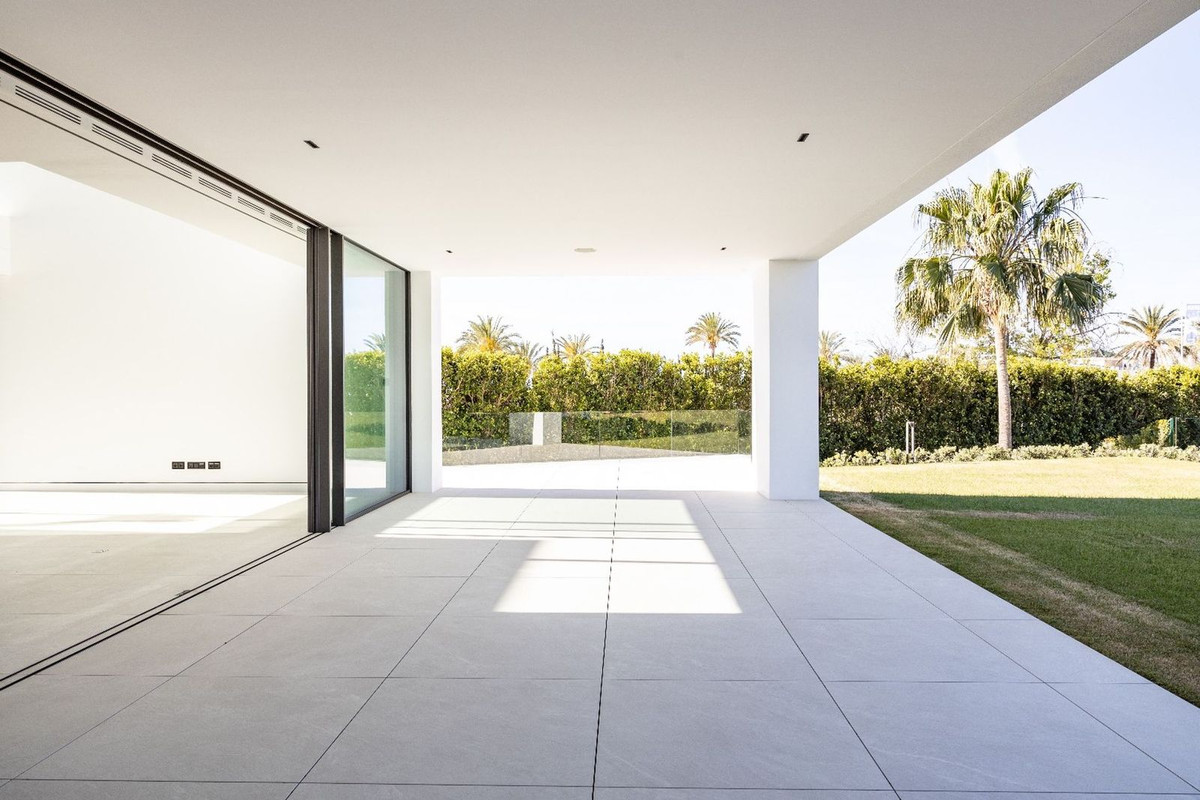 Villa Pareada en alquiler en Marbella Golden Mile