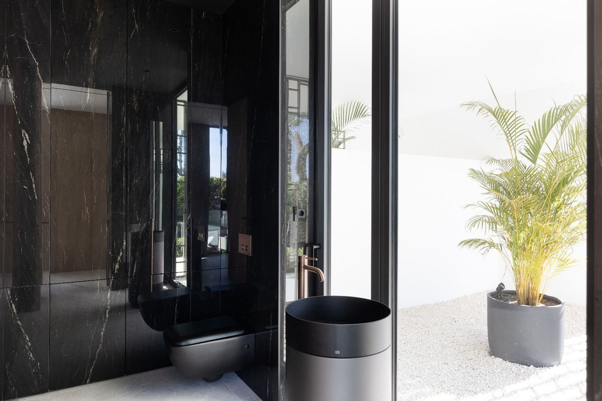 Villa Pareada en alquiler en Marbella Golden Mile