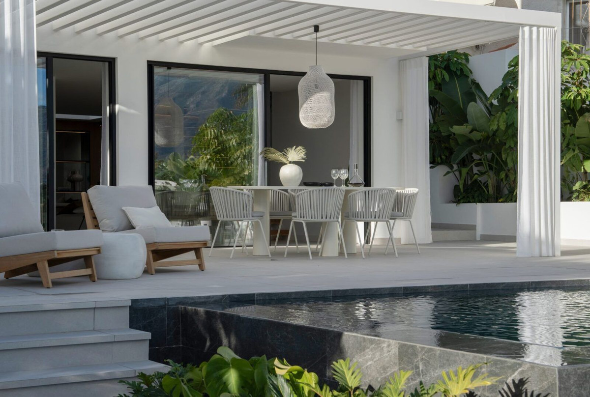 Villa for rent in Nueva Andalucia, Marbella