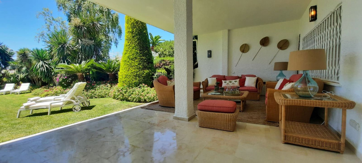 Villa for rent in Guadalmina Baja, San Pedro de Alcantara