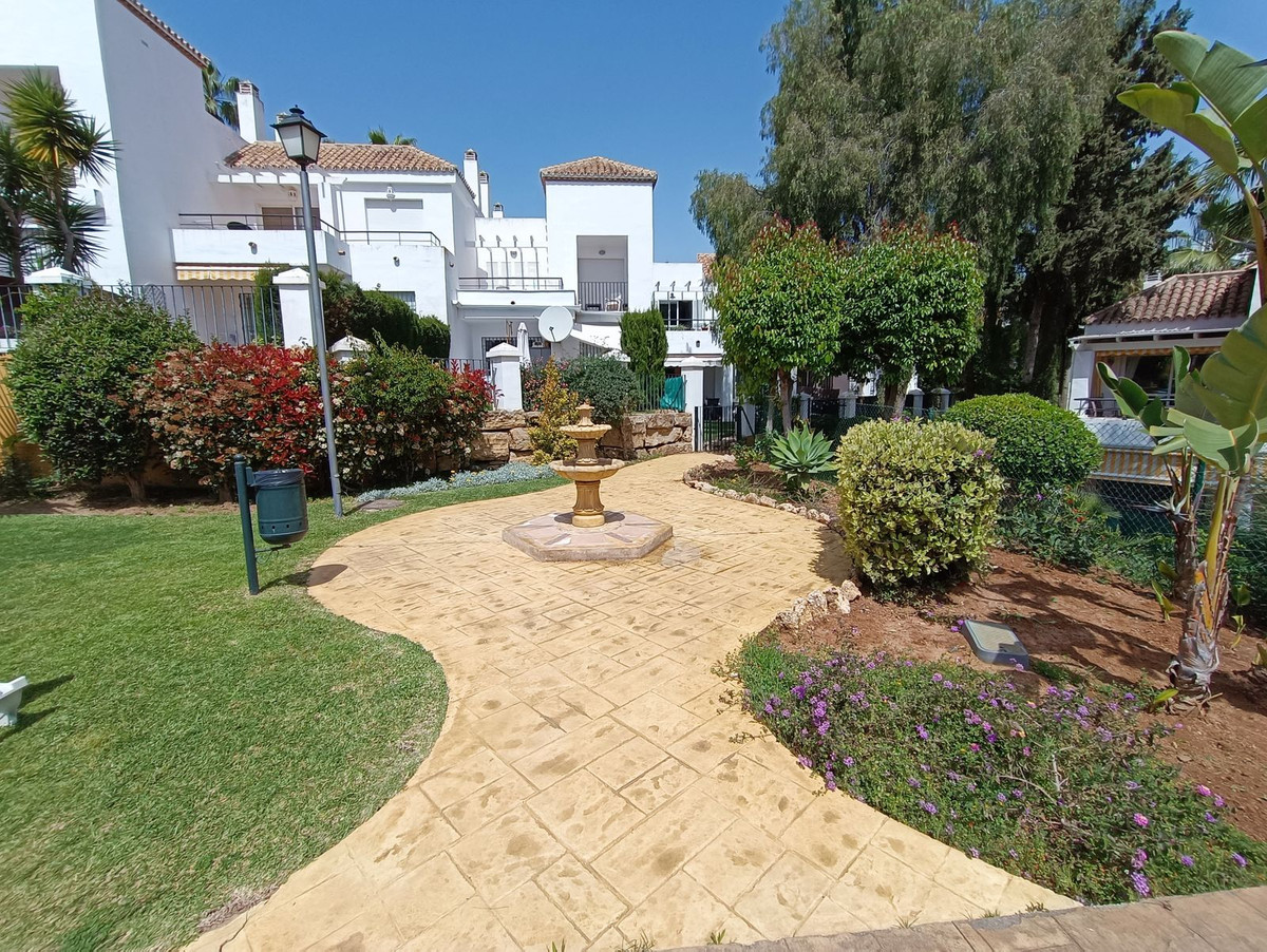 Ground Floor Apartment for short term rent in Aloha, Nueva Andalucia