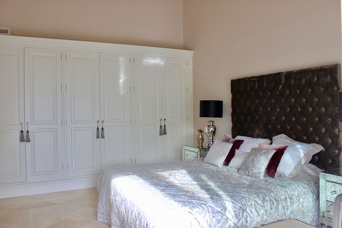 Town House for rent in Costalita, Estepona East