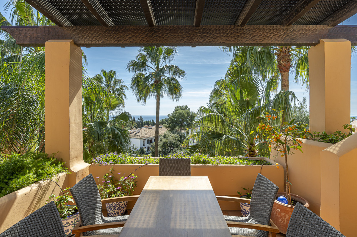 Penthouse for rent in Marbella Golden Mile