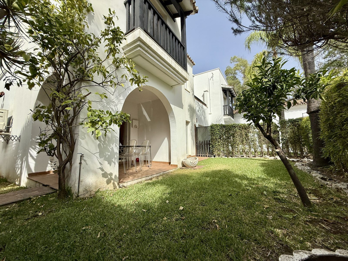Semi Detached Villa for long term rent in Marbella Golden Mile
