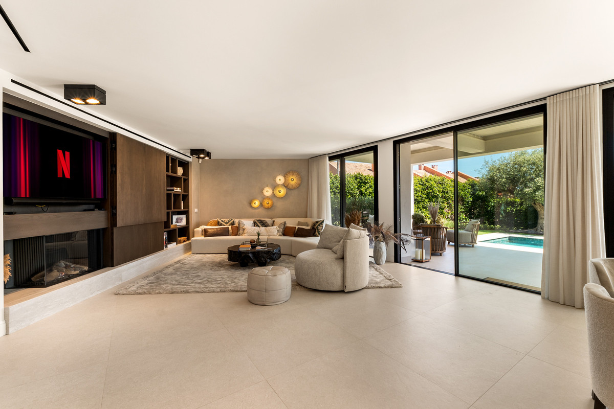 Villa for rent in Los Monteros, Marbella East