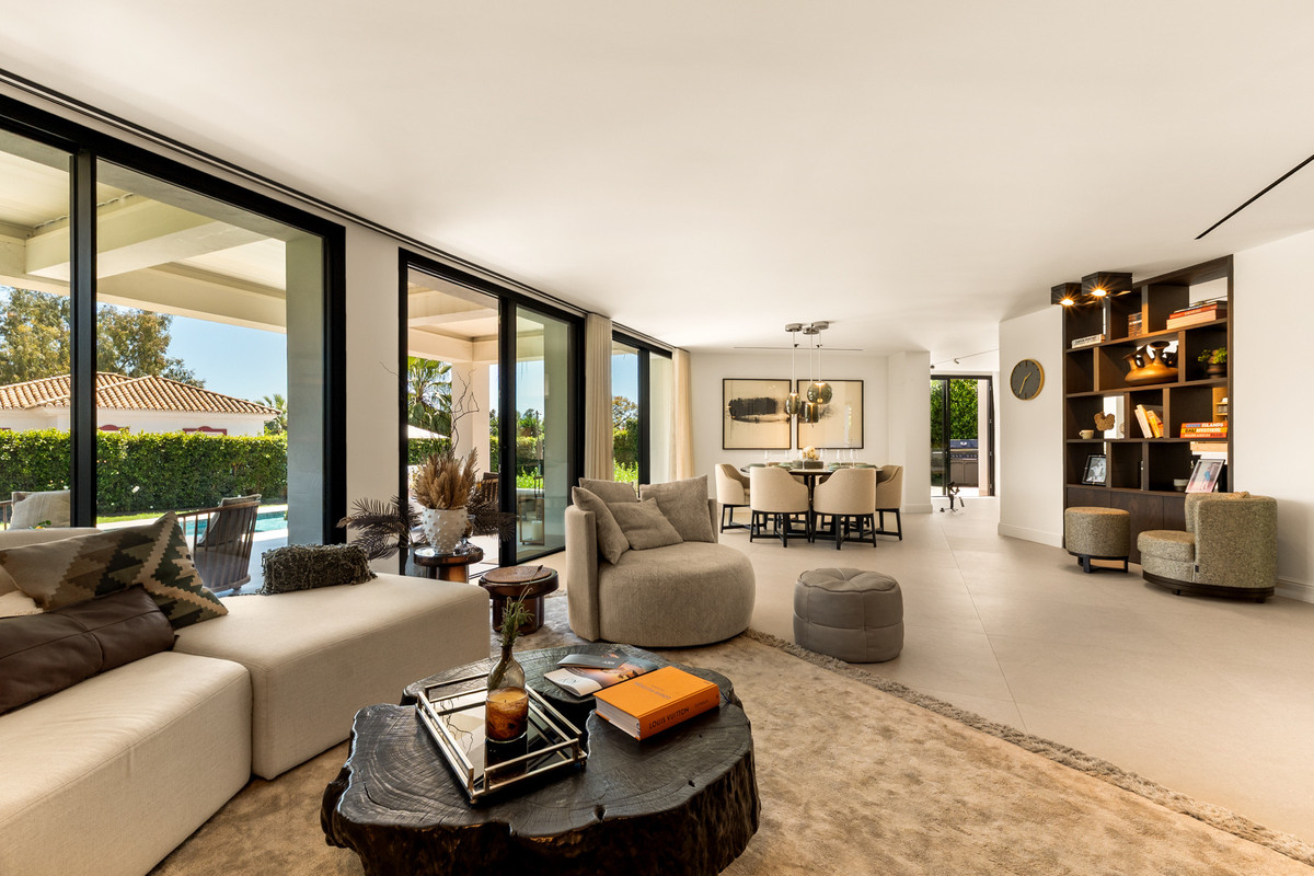 Villa for rent in Los Monteros, Marbella East