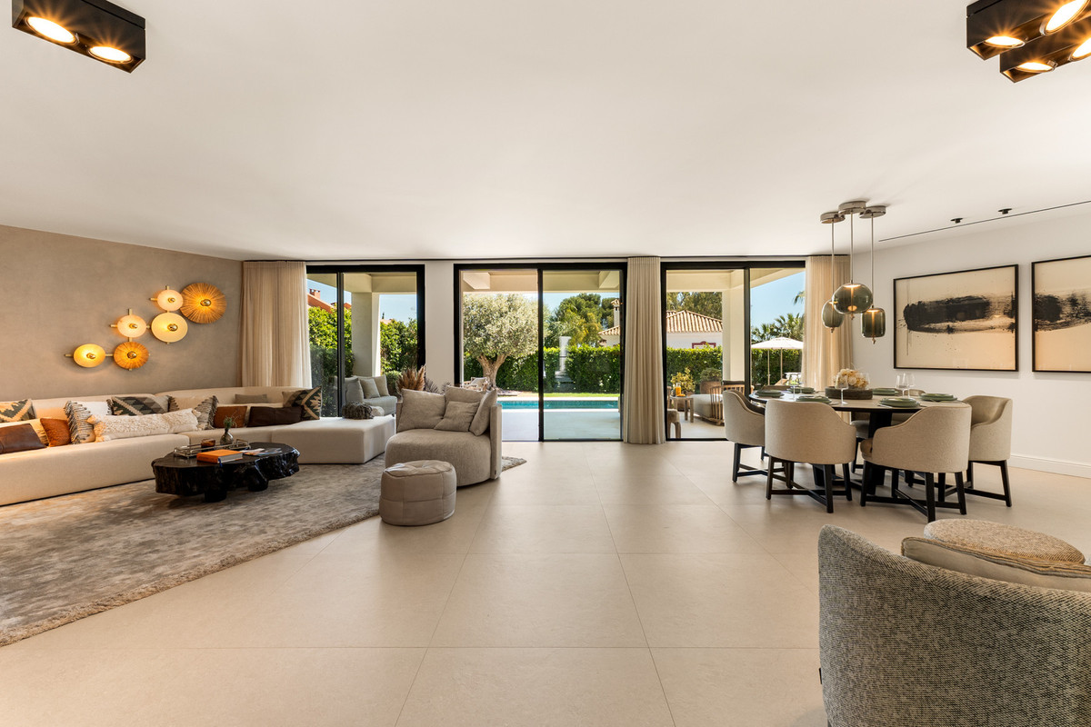 Villa for rent in Los Monteros, Marbella East