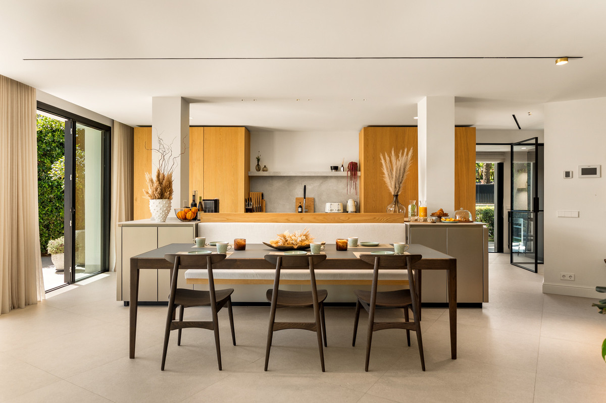 Villa for rent in Los Monteros, Marbella East