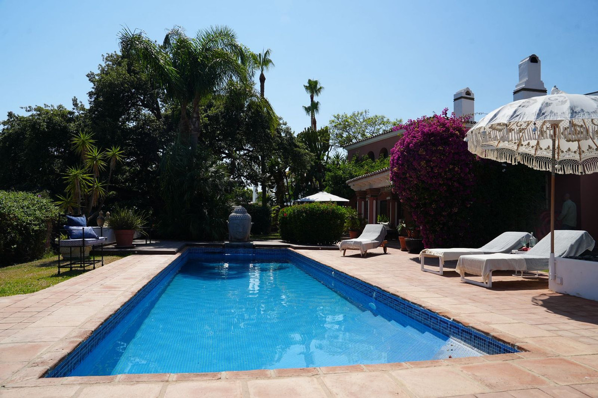 Villa en alquiler vacacional en Benahavis