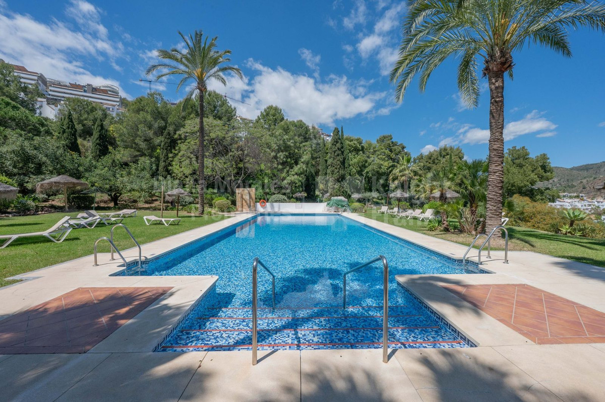 Apartment for long term rent in La Quinta, Benahavis