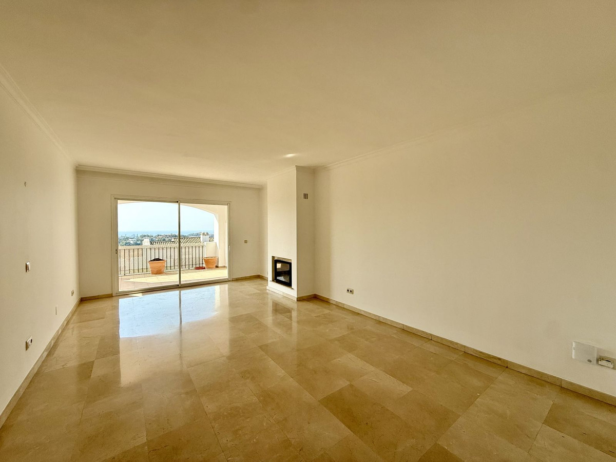 Apartment for long term rent in La Quinta, Benahavis