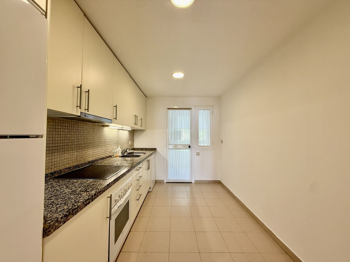 Apartment for long term rent in La Quinta, Benahavis