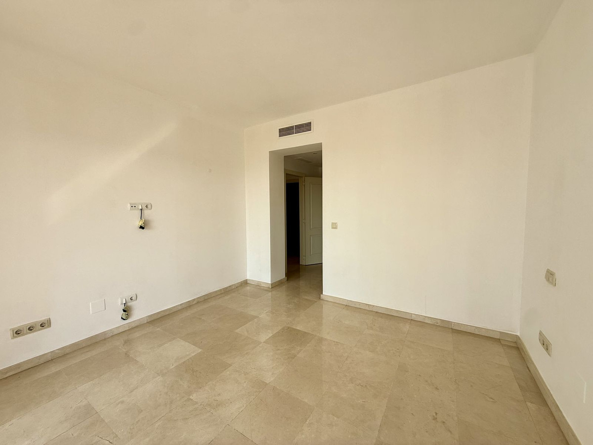 Apartment for long term rent in La Quinta, Benahavis