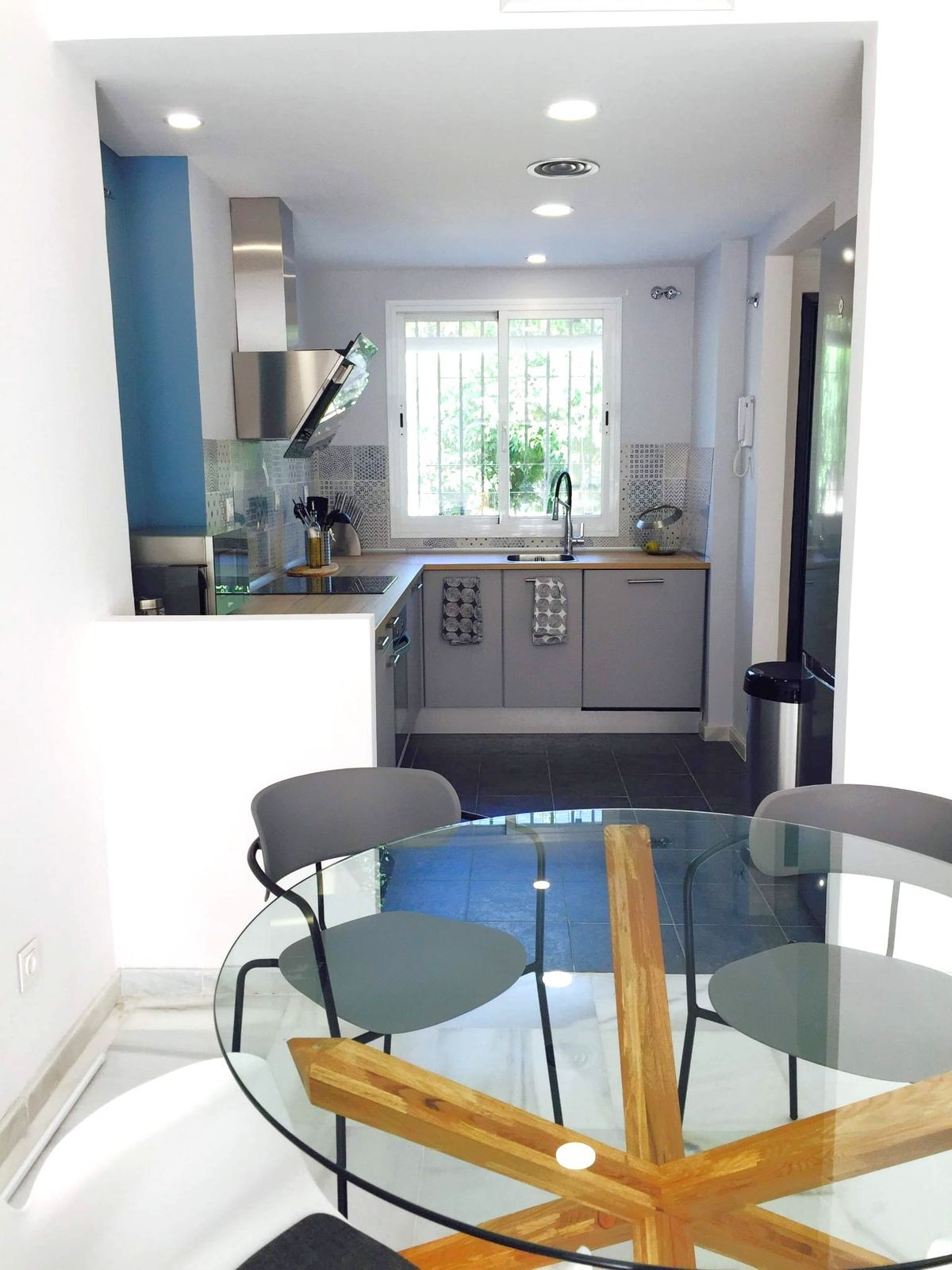 Penthouse for long term rent in Nueva Andalucia, Marbella