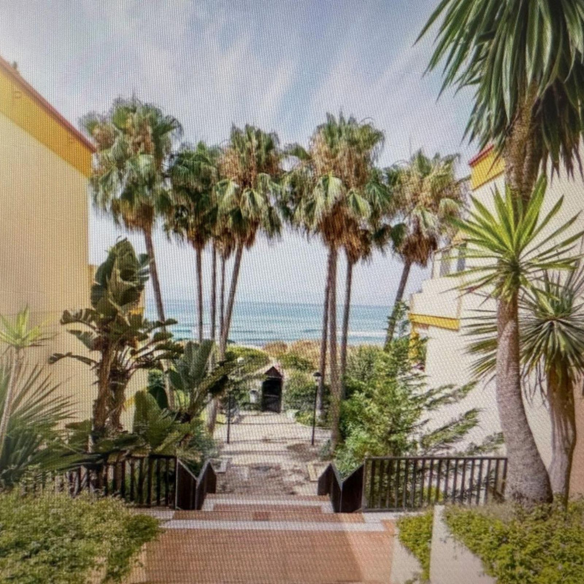 Apartment for long term rent in Elviria, Marbella East
