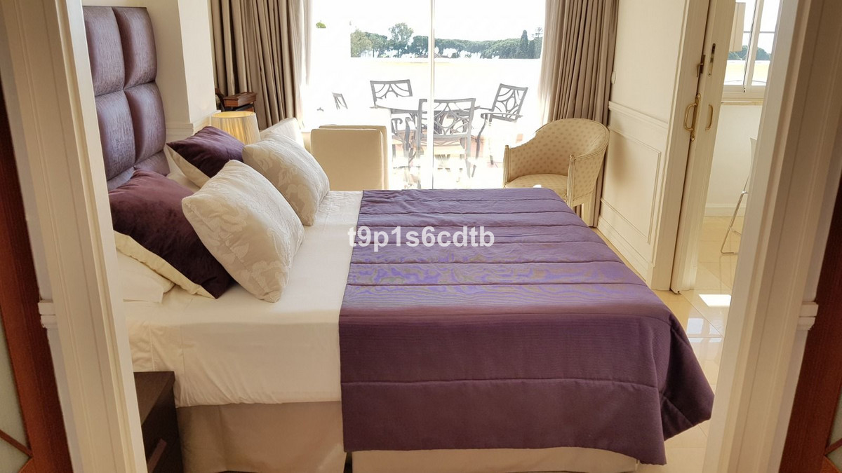 Penthouse for short term rent in Marbella